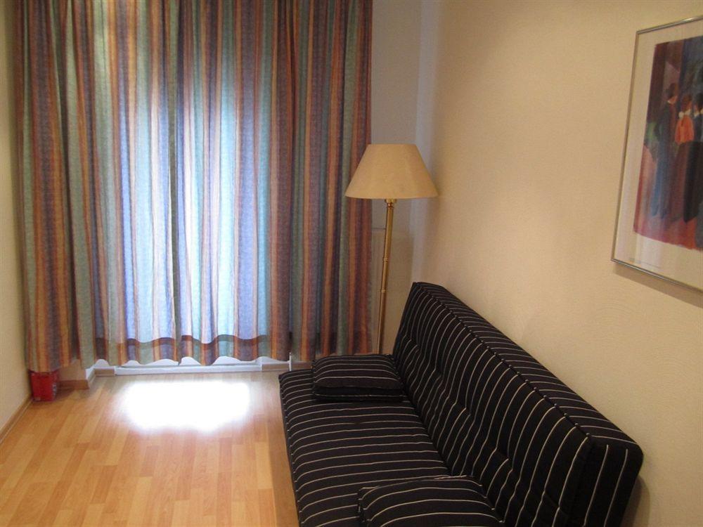 Hotel Faehrhaus ซาร์บรึคเคน ภายนอก รูปภาพ