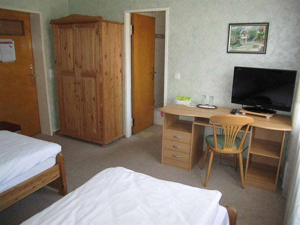 Hotel Faehrhaus ซาร์บรึคเคน ภายนอก รูปภาพ